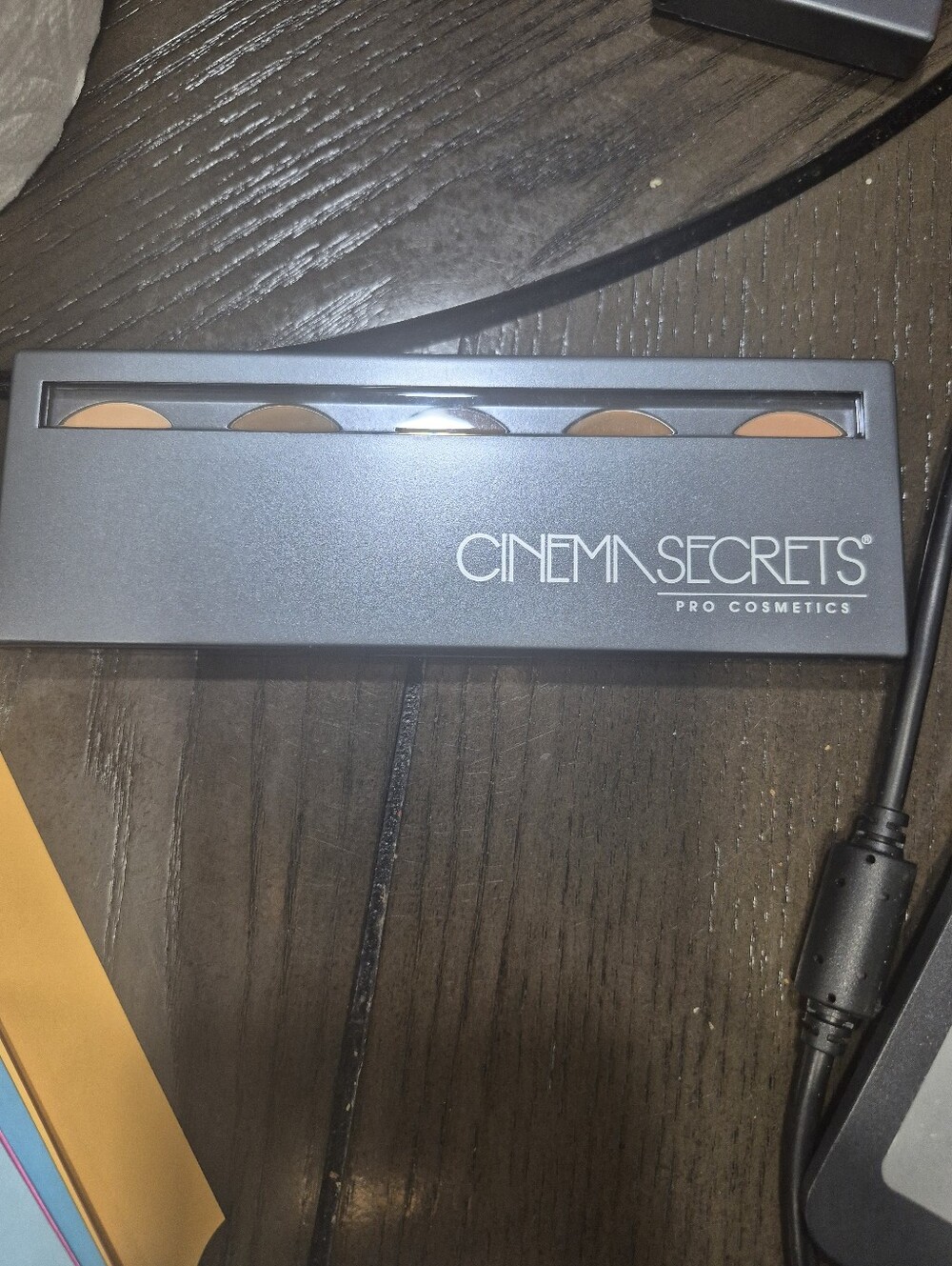 Cinema Secrets Foundation Palette